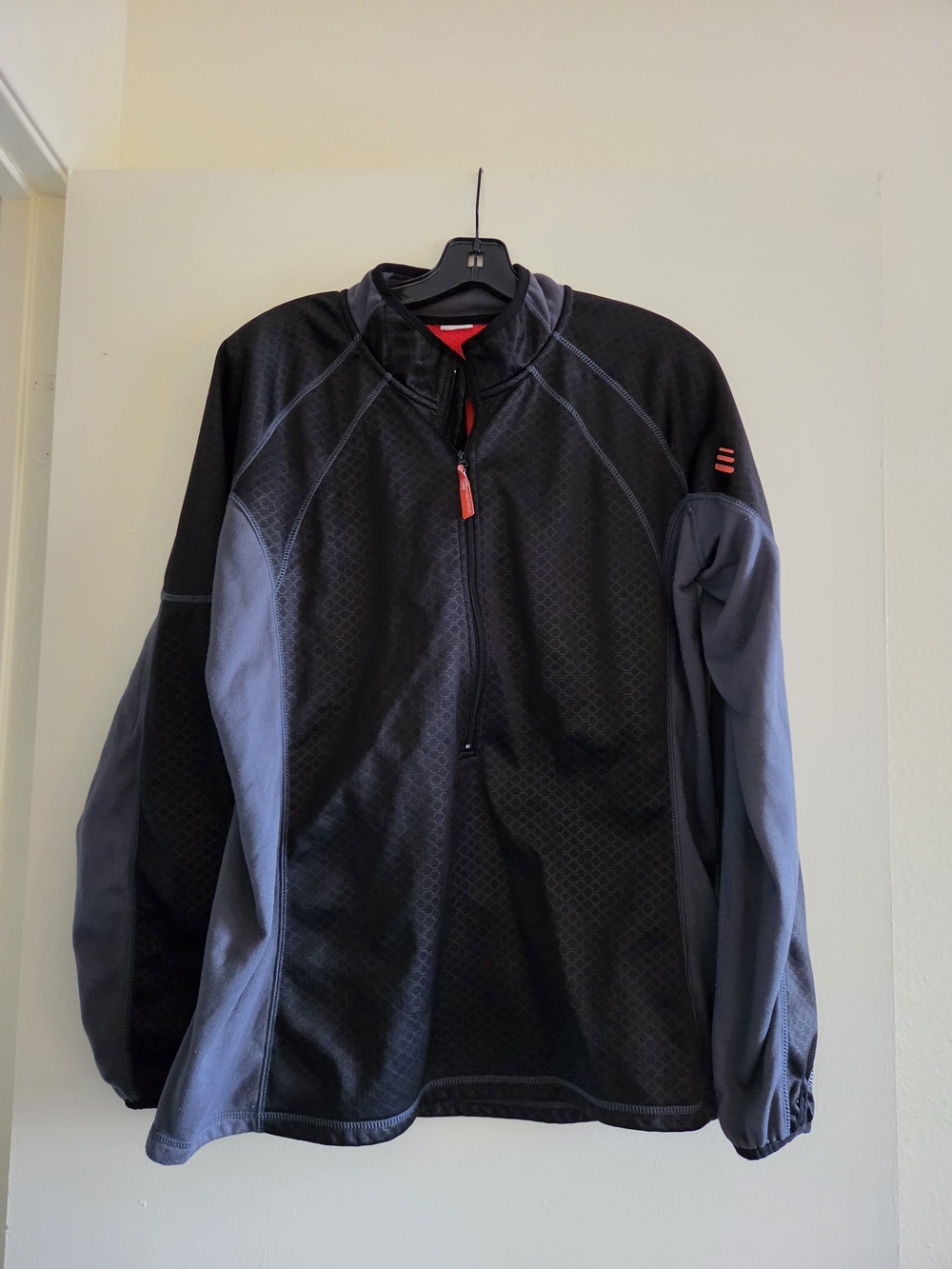 Freeze Men's Black & Gray Half-Zip Performance Pullover